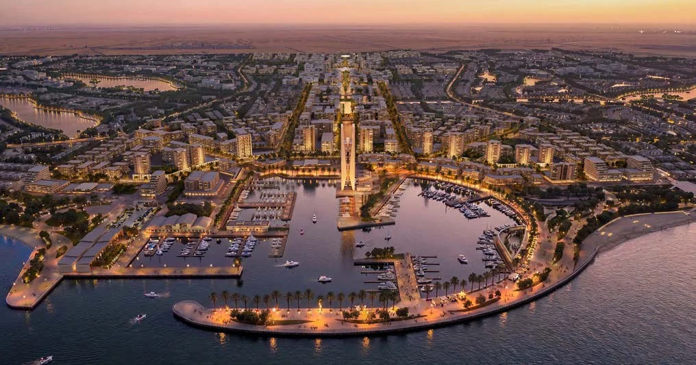 مارينا علم الروم الدولية على الساحل الشمالي